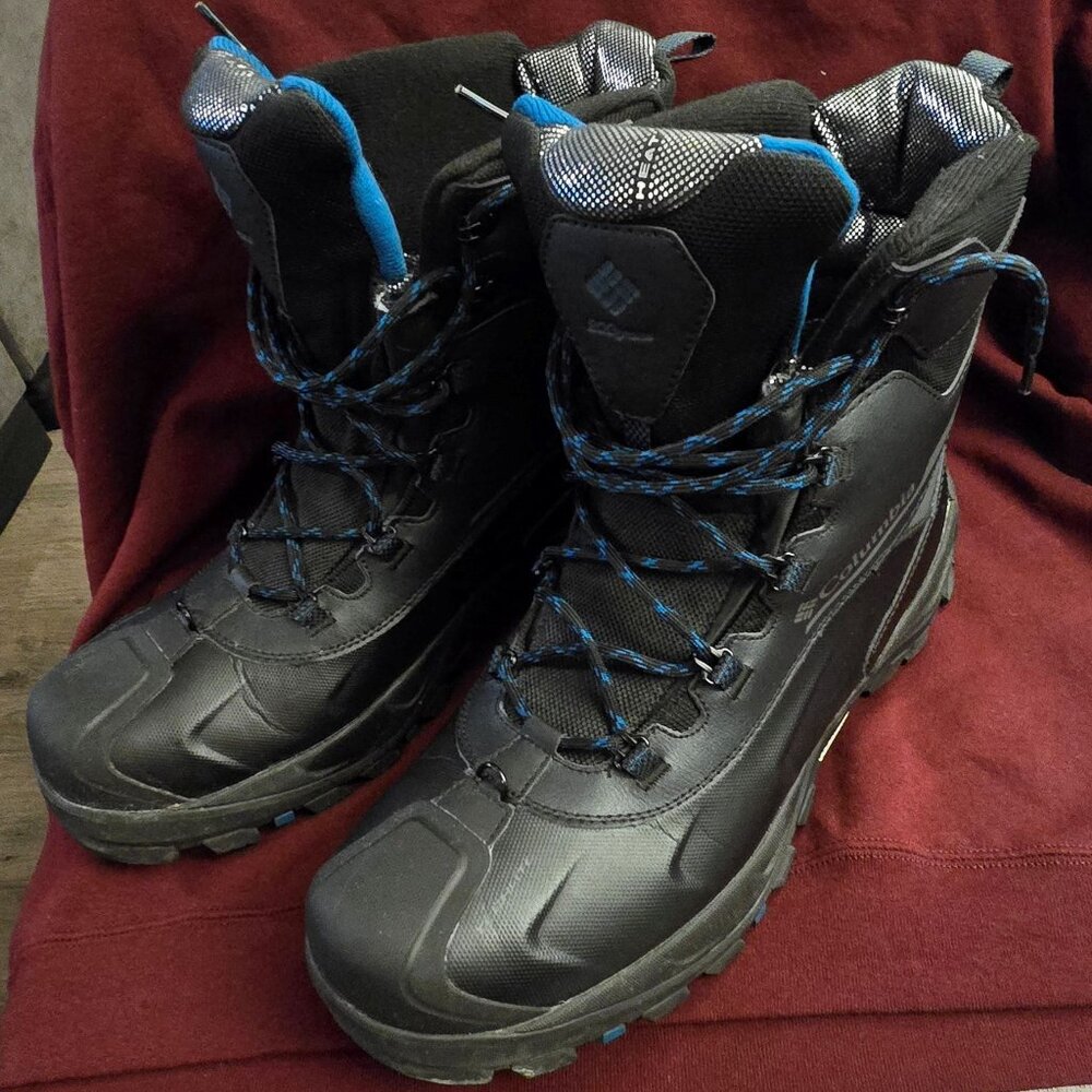 NWOT COLUMBIA MEN'S BUGABOOT PLUS IV OMNI-HEAT SIZE 14W